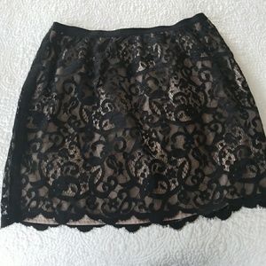 Lace skirt.